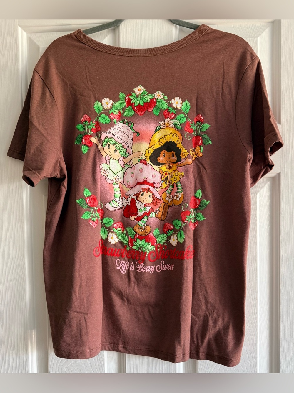 HOLD FOR ALOHAREEREE Strawberry Shortcake Tee Shirt - Picture 2 of 4